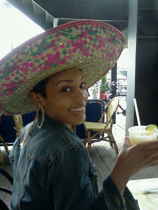 Last year's cinco de mayo we went to a foodie fest outdoors combining so many of my favorite activities with BIG HATS!